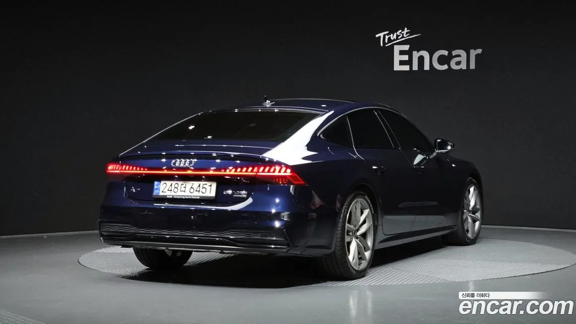 Audi A7 — фото 2