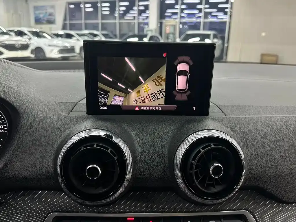 Audi Q2L 2022 из CN, фото 10