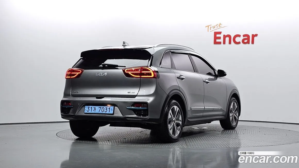Kia Niro — фото 2