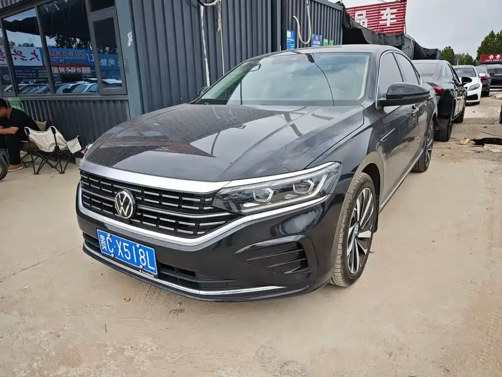 Volkswagen Passat 2022 из CN, фото 1