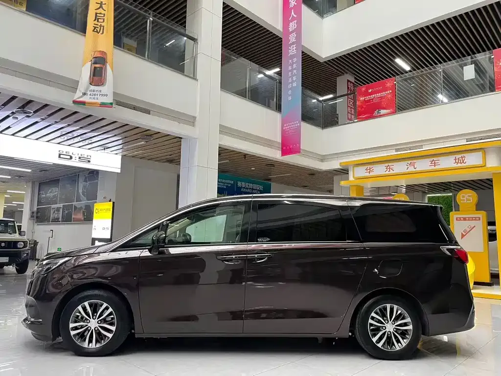 Buick GL8 2021 из CN, фото 4