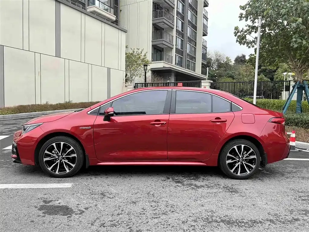 Toyota Levin 2021 из CN, фото 2