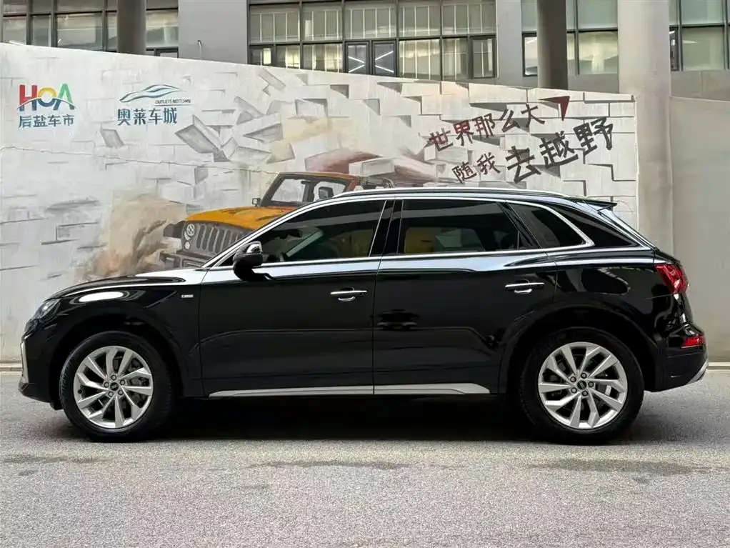 Audi Q5L — фото 3