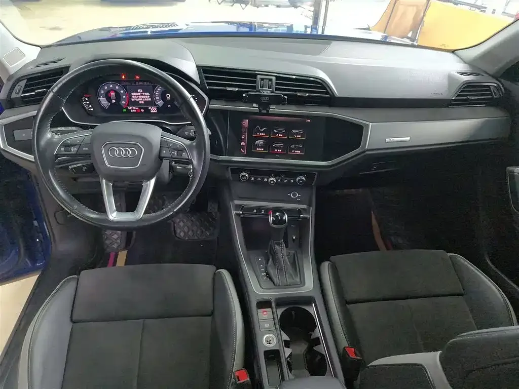 Audi Q3 2022 из CN, фото 10