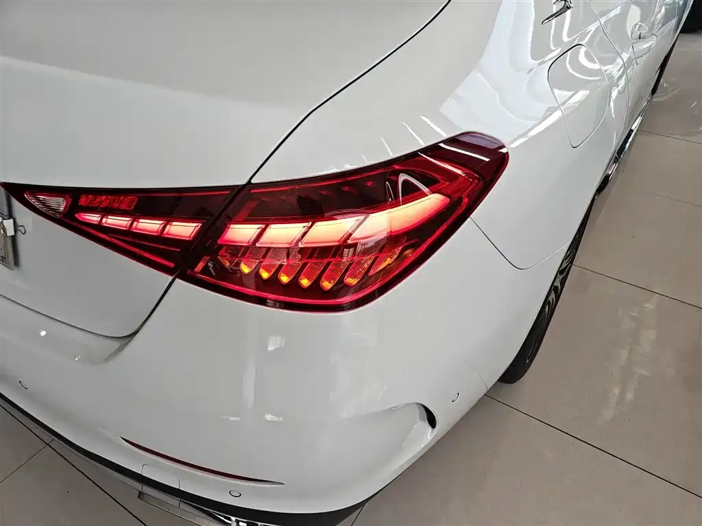 Mercedes-Benz C-Class 2023 из CN, фото 8