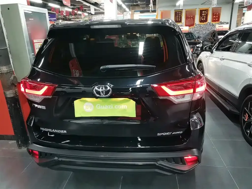 Toyota Highlander 2022 из CN, фото 6