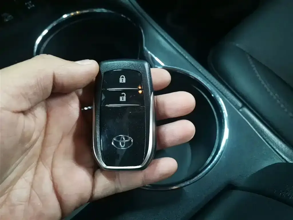 Toyota Highlander 2022 из CN, фото 9