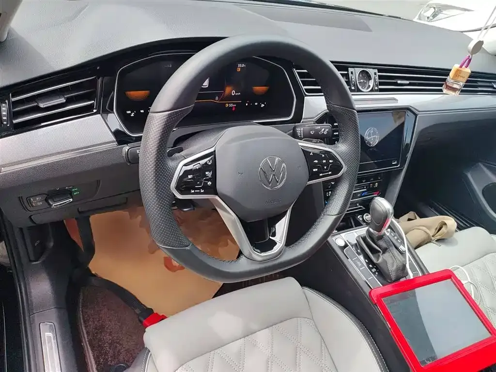 Volkswagen Magotan 2024 из CN, фото 10