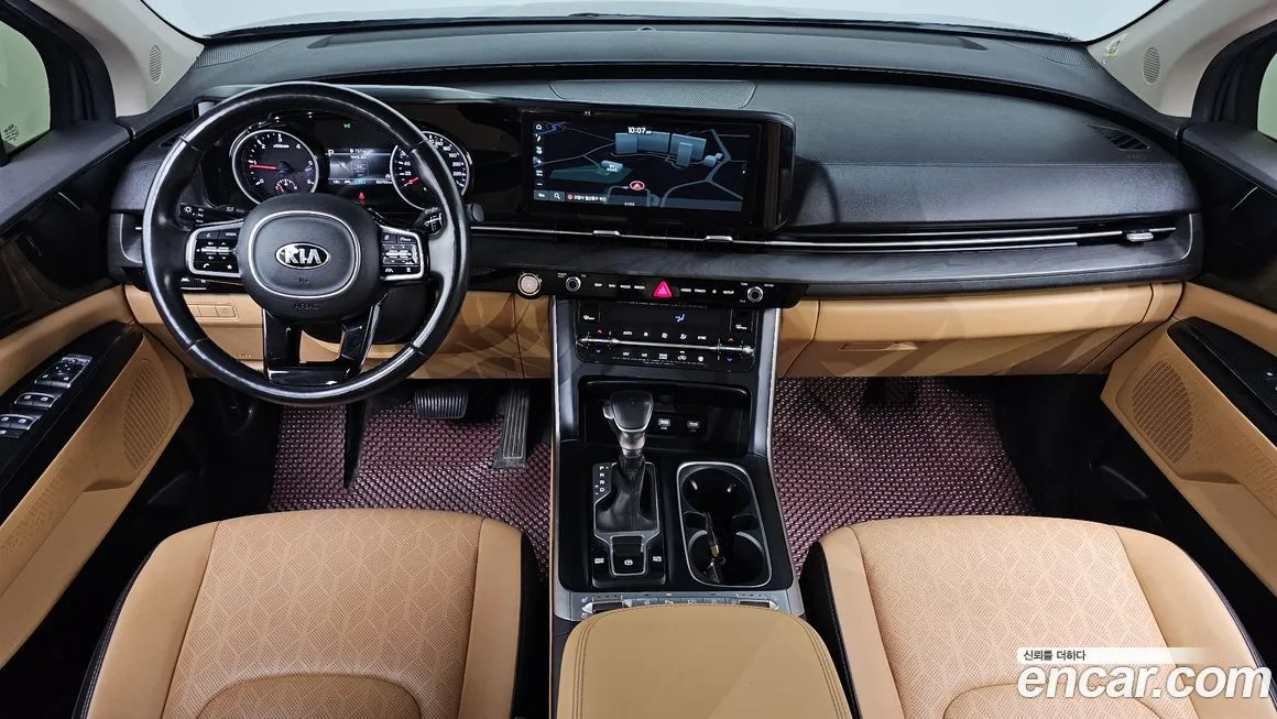 Kia Carnival — фото 7