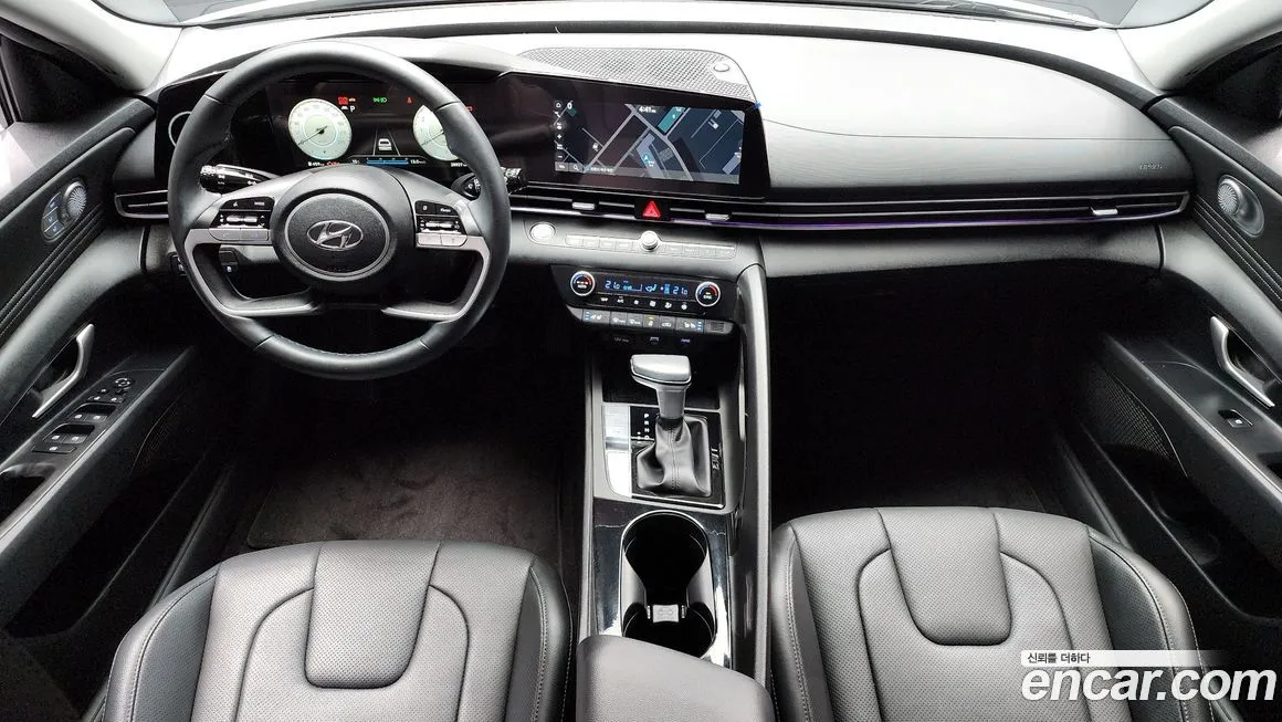 Hyundai AVANTE — фото 7