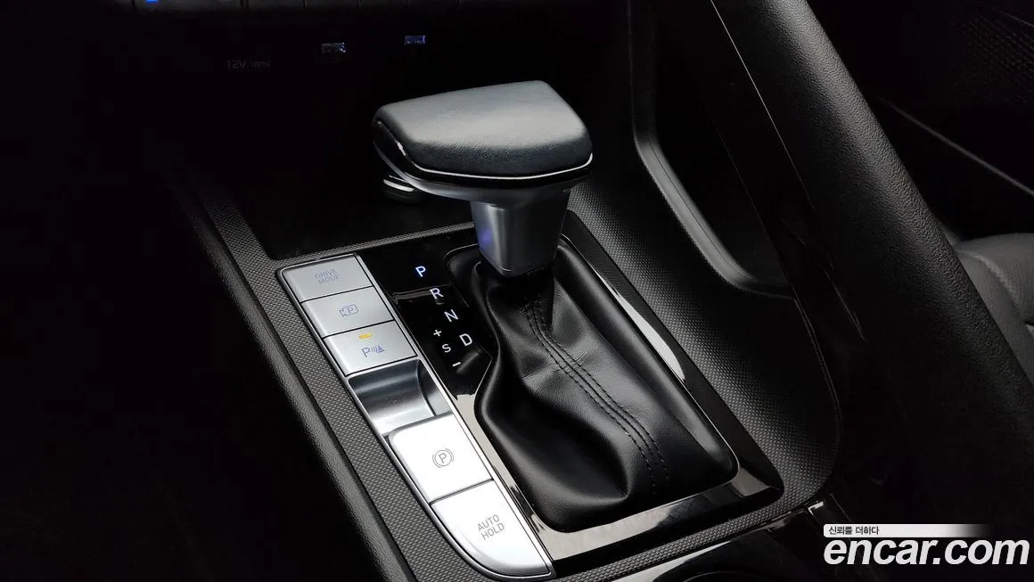 Hyundai AVANTE — фото 9