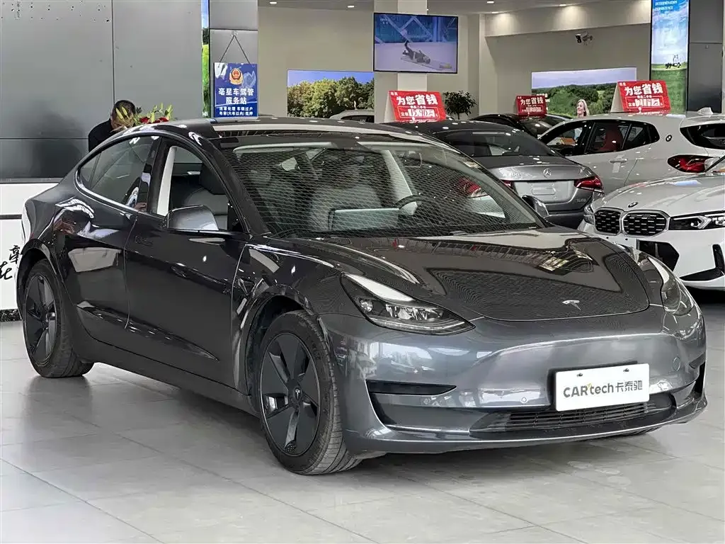 Tesla Model 3 2021 из CN, фото 3