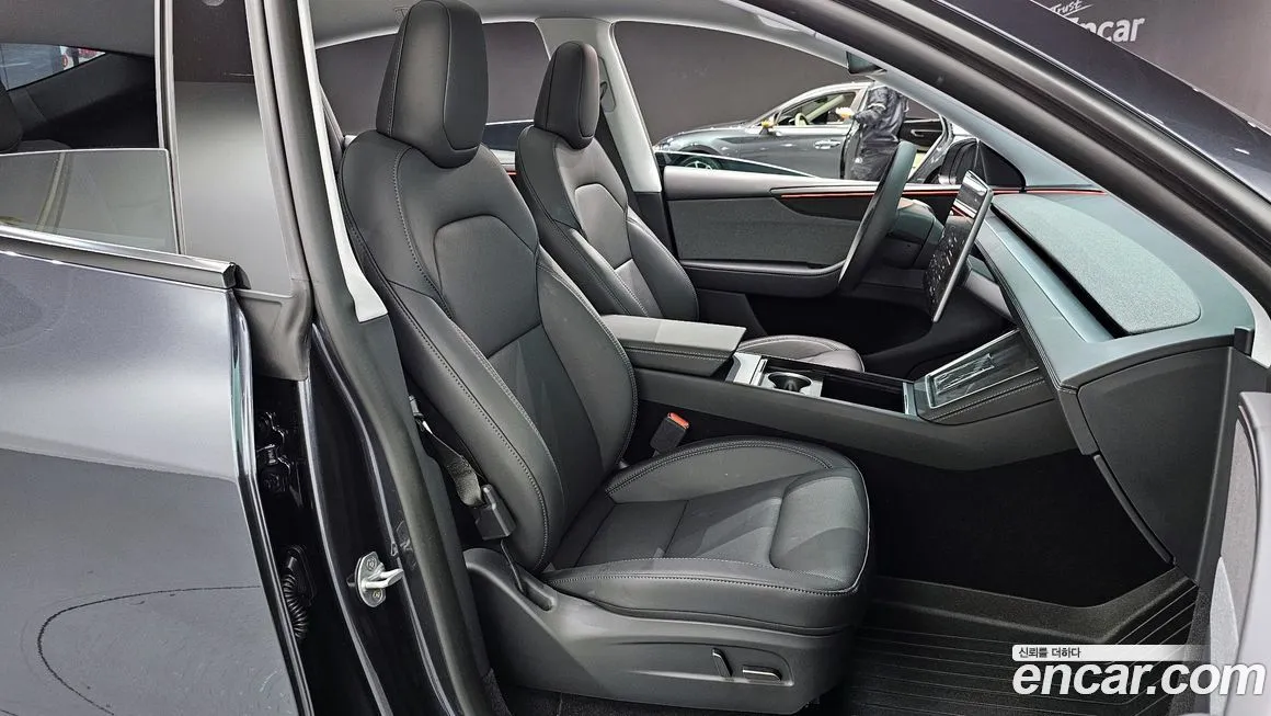 Tesla Model Y 2025 из KR, фото 10