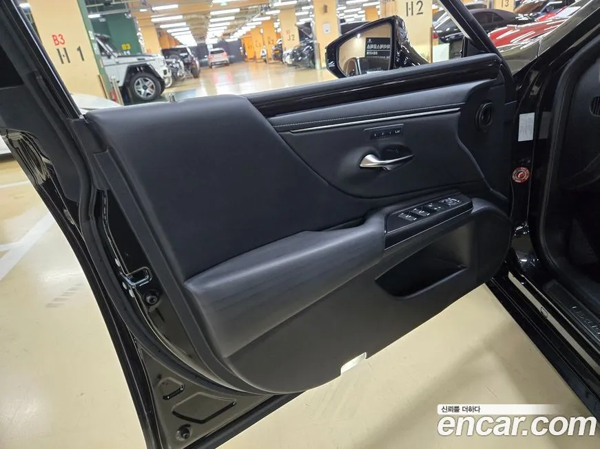 Lexus ES 2021 из KR, фото 10