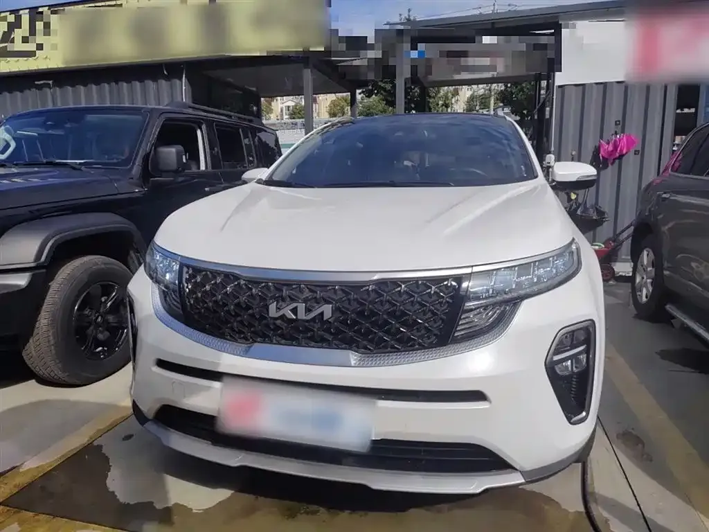 Kia KX5 2023 из CN, фото 3