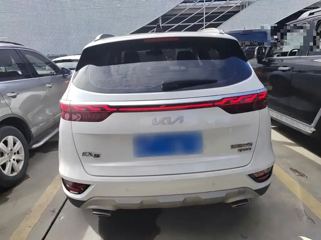Kia KX5 2023 из CN, фото 6