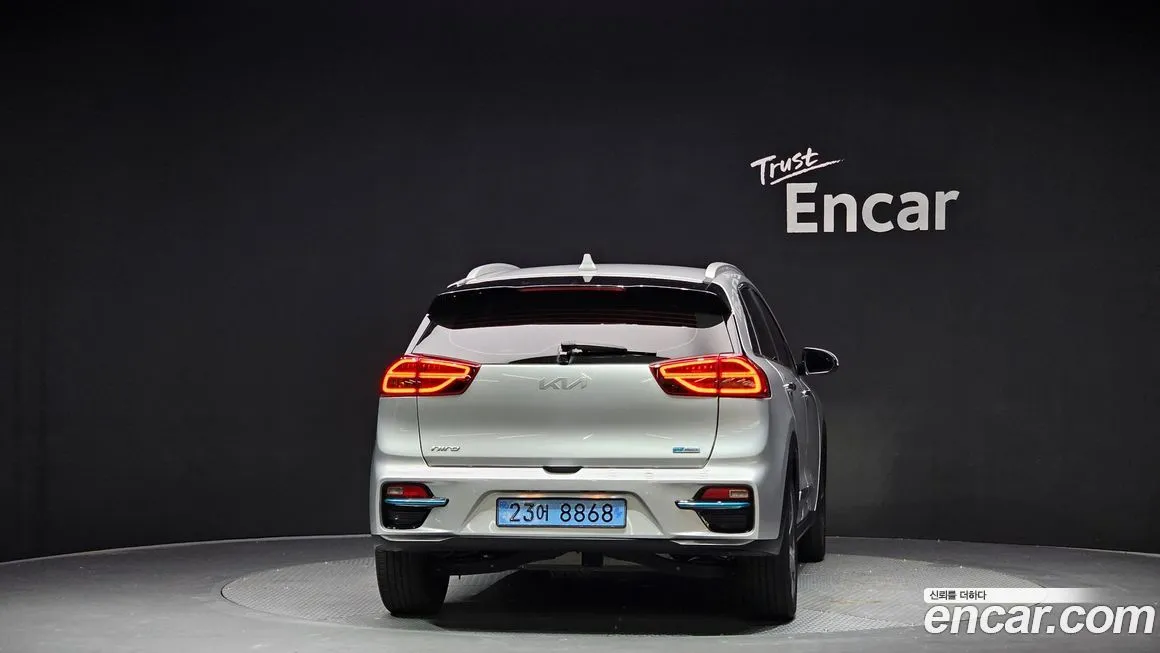 Kia Niro — фото 4