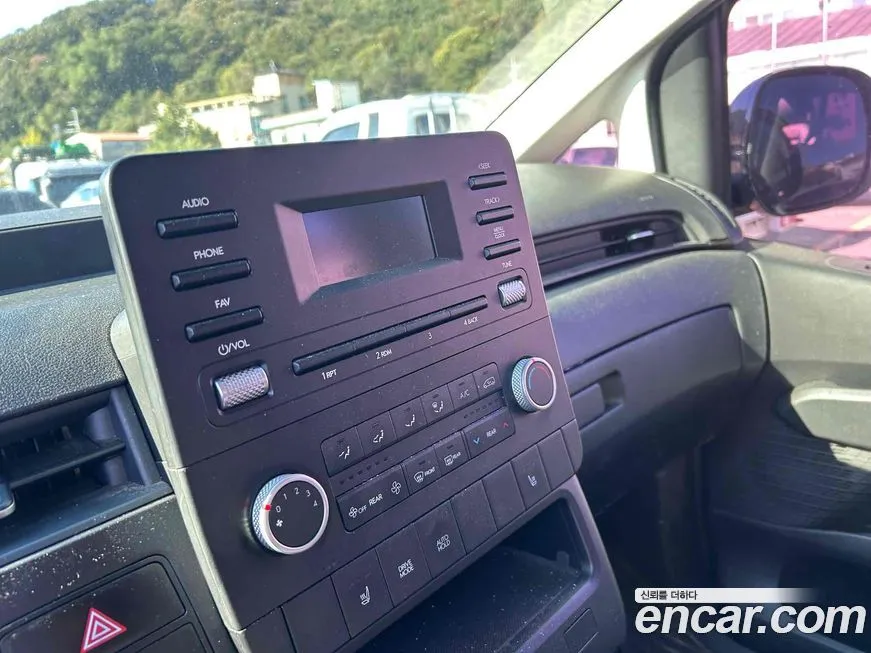 Hyundai Staria — фото 10