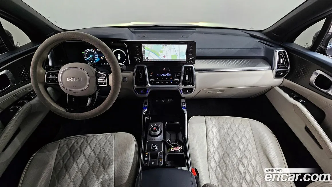 Kia Sorento — фото 7