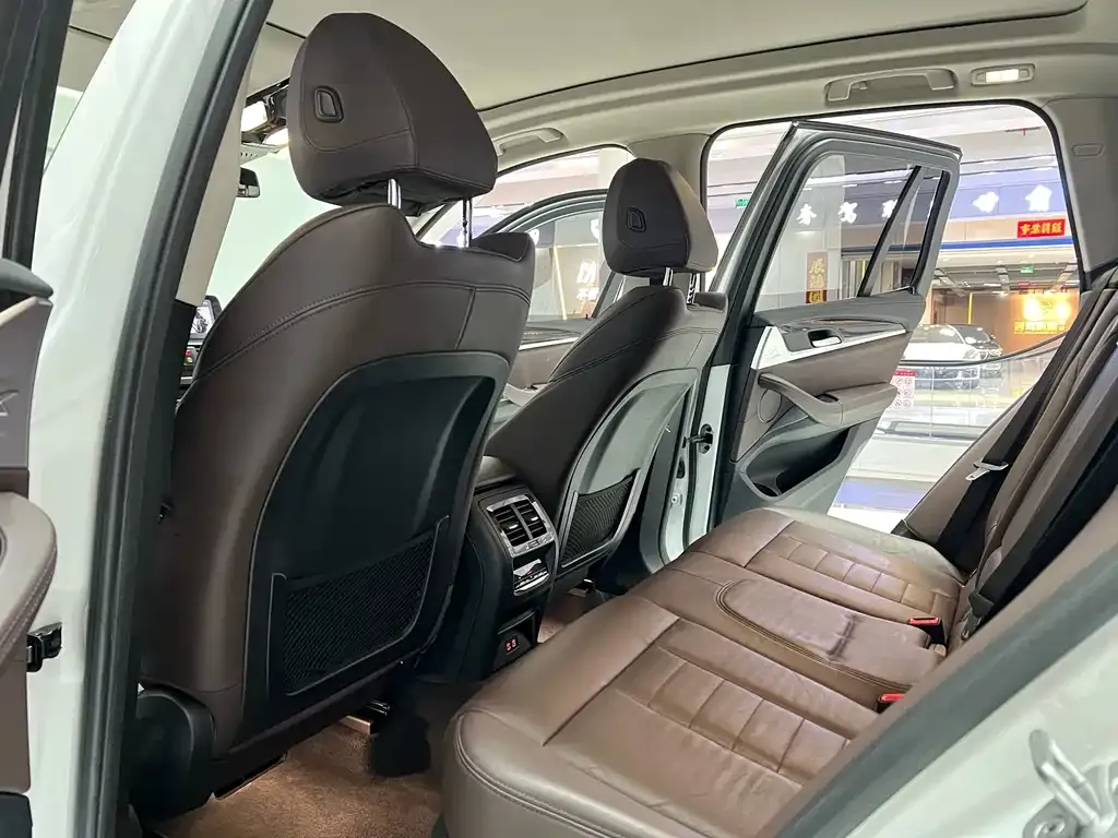 BMW X3 2021 из CN, фото 5