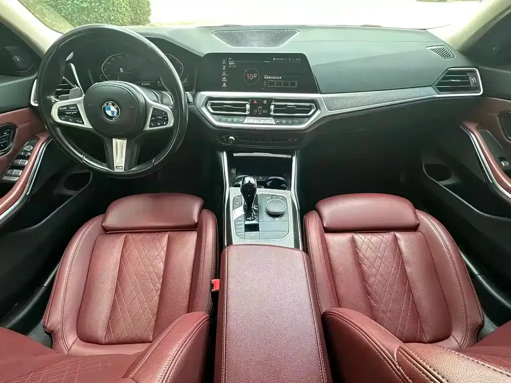 BMW 3 Series 2022 из CN, фото 9