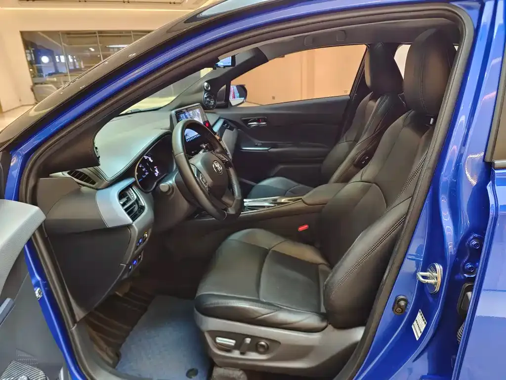 Toyota IZOA 2022 из CN, фото 8