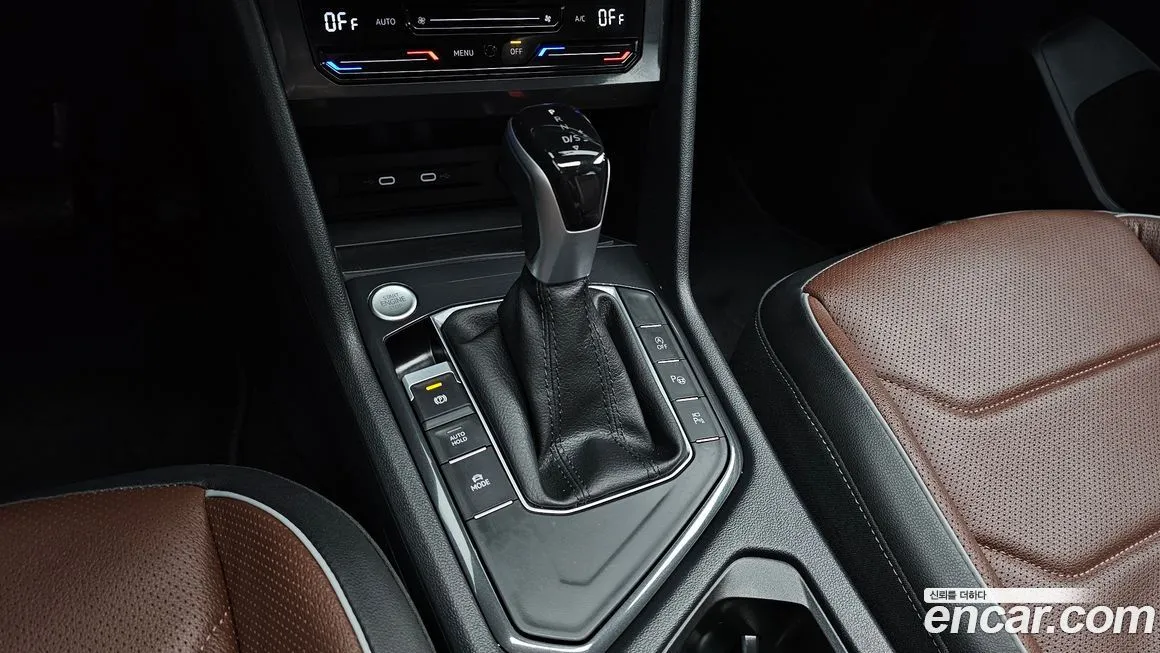 Volkswagen Tiguan — фото 9