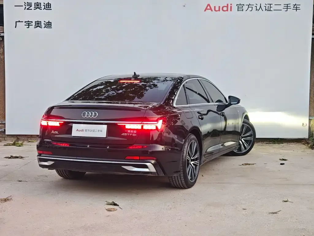 Audi A6L 2024 из CN, фото 4