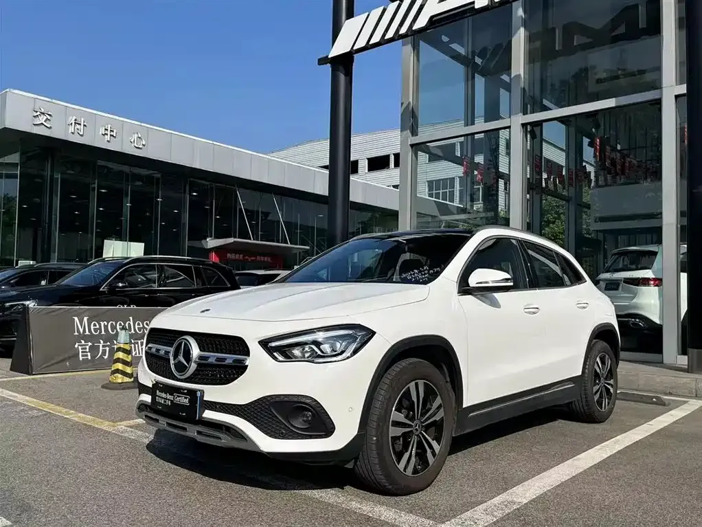 Mercedes-Benz GLA — фото 3
