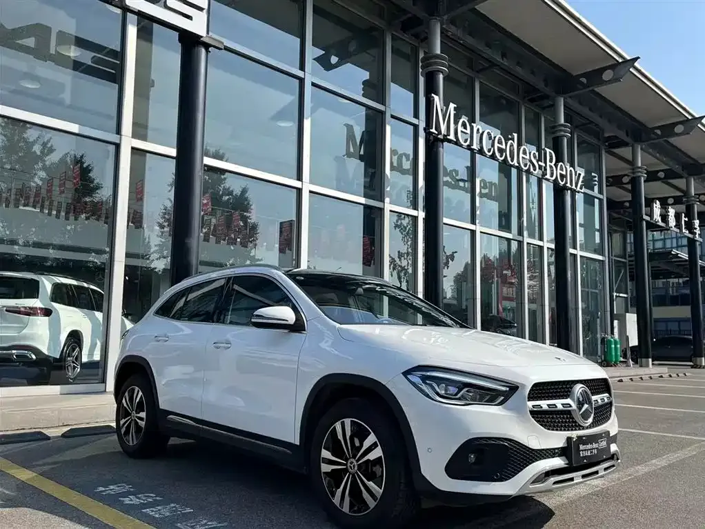Mercedes-Benz GLA — фото 5