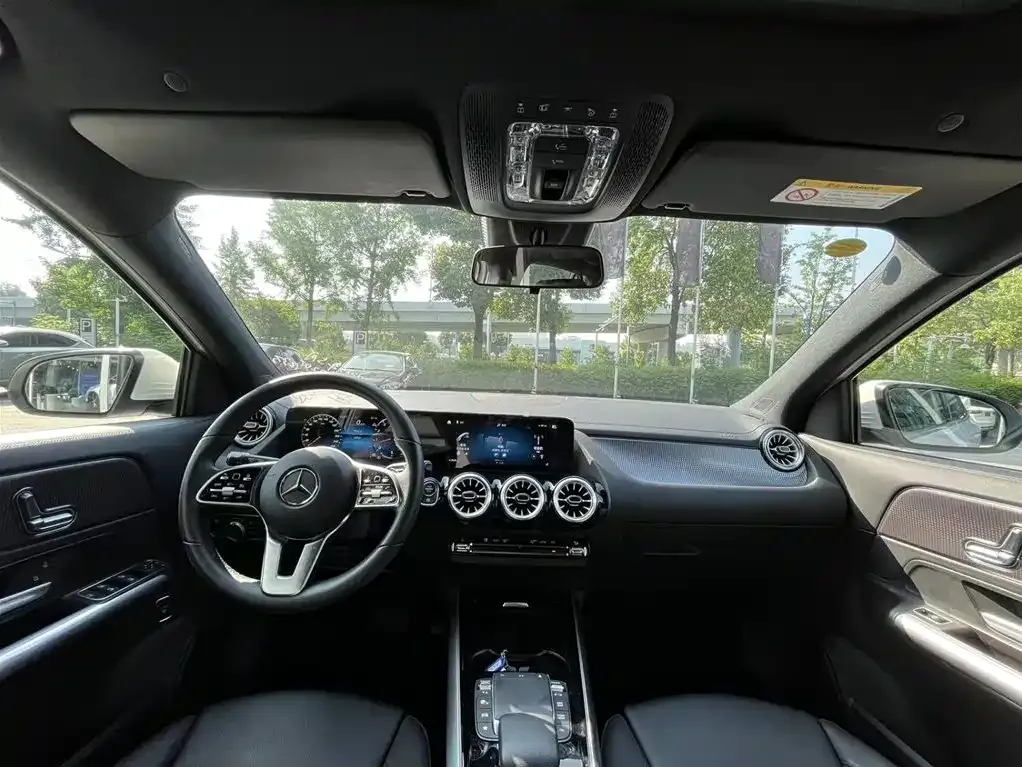 Mercedes-Benz GLA — фото 9