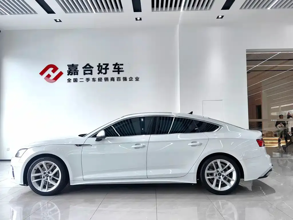 Audi A5 (Import) — фото 3