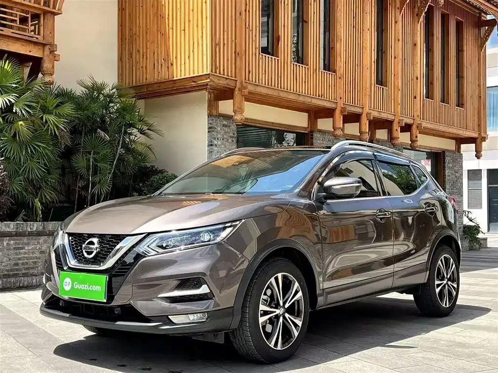 Nissan Qashqai 2022 из CN, фото 2