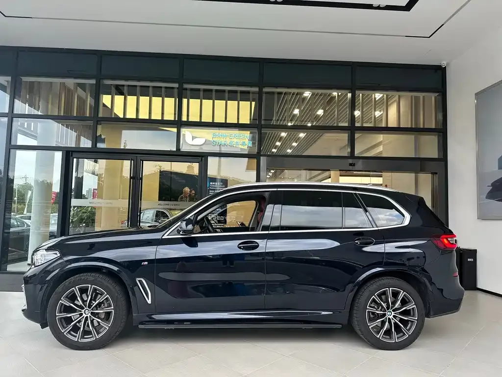 BMW X5 2023 из CN, фото 2