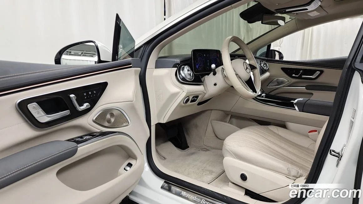 Mercedes-Benz EQS — фото 10
