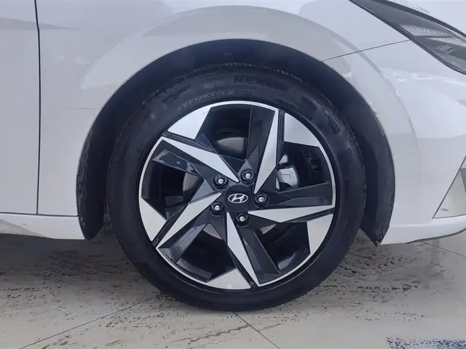 Hyundai Elantra 2023 из CN, фото 6