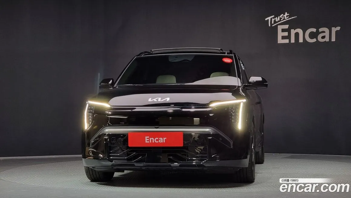 [object Object] EV3 2025 из KR, фото 3