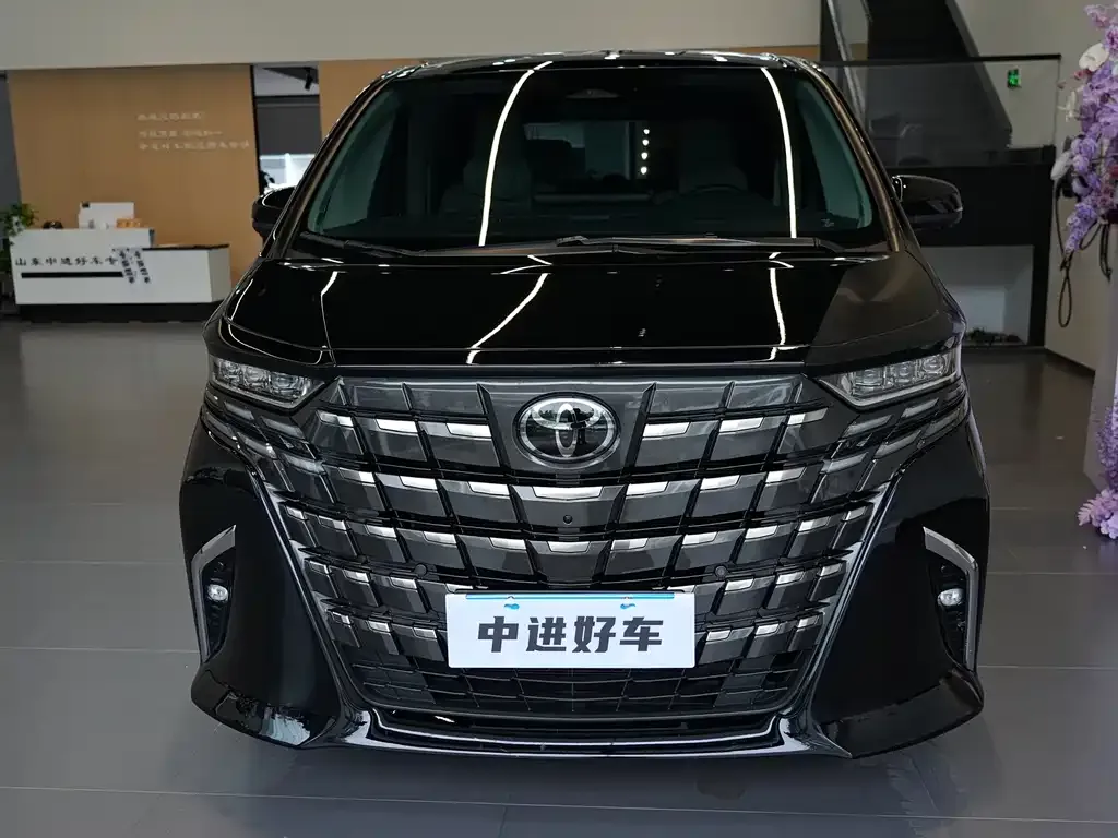 Toyota Alphard 2024 из CN, фото 2