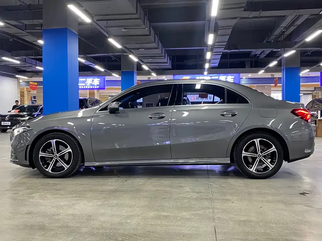 Mercedes-Benz A-Class 2023 из CN, фото 6