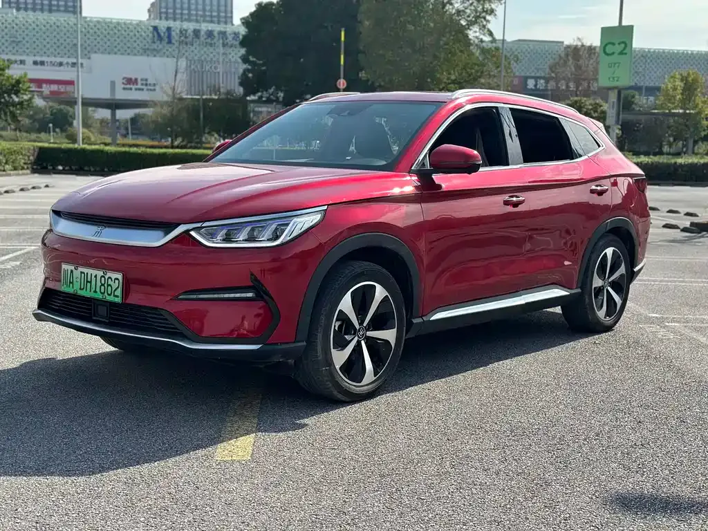 BYD PLUS New Energy — фото 1