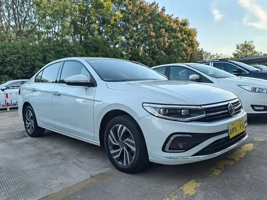 Volkswagen Bora 2023 из CN, фото 3