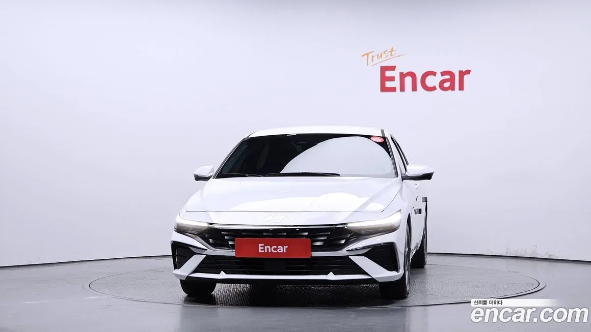Hyundai AVANTE — фото 3