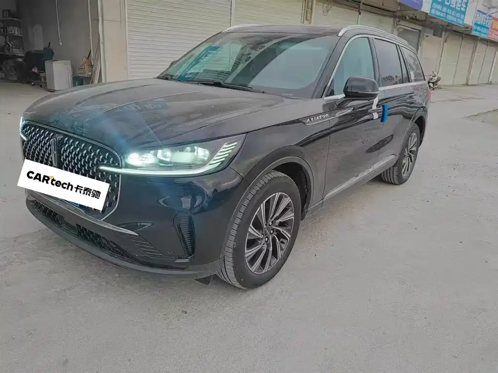 Lincoln Aviator 2025 из CN, фото 1