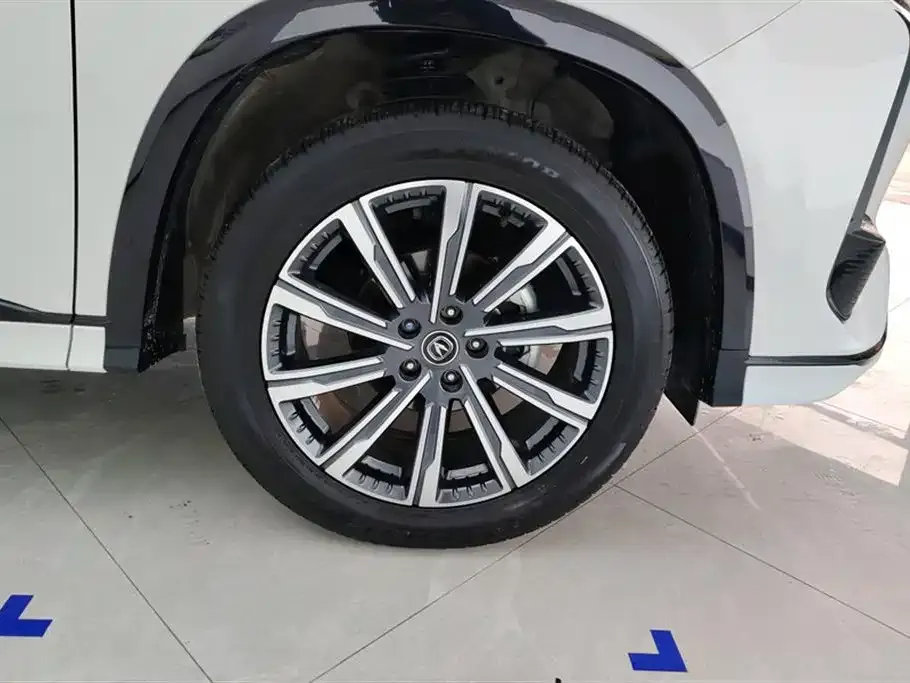 Changan CS75 PLUS — фото 6