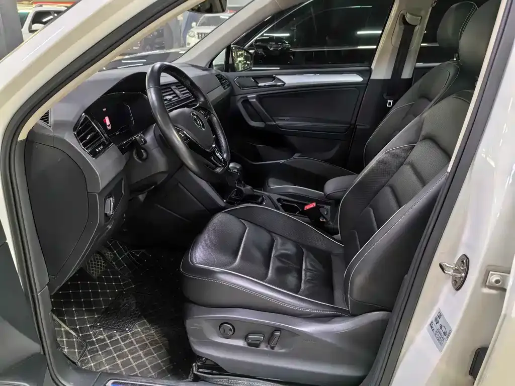 Volkswagen Tiguan L New Energy 2021 из CN, фото 7