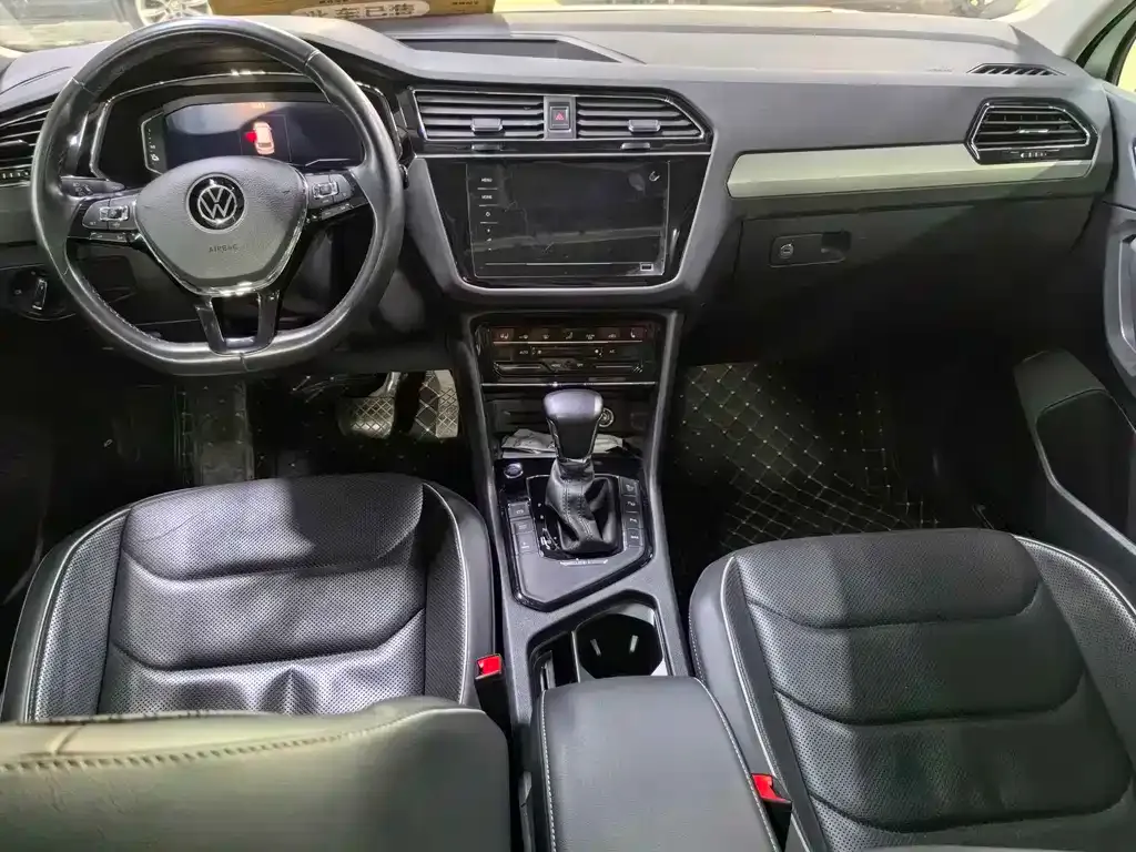 Volkswagen Tiguan L New Energy 2021 из CN, фото 9