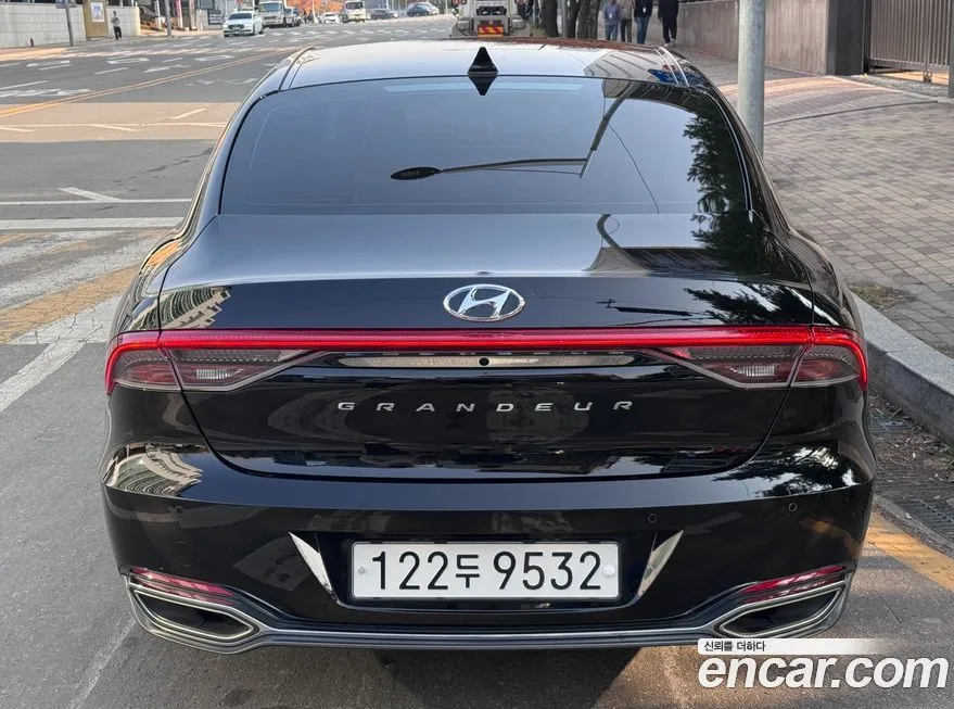 Hyundai Grandeur 2022 из KR, фото 4