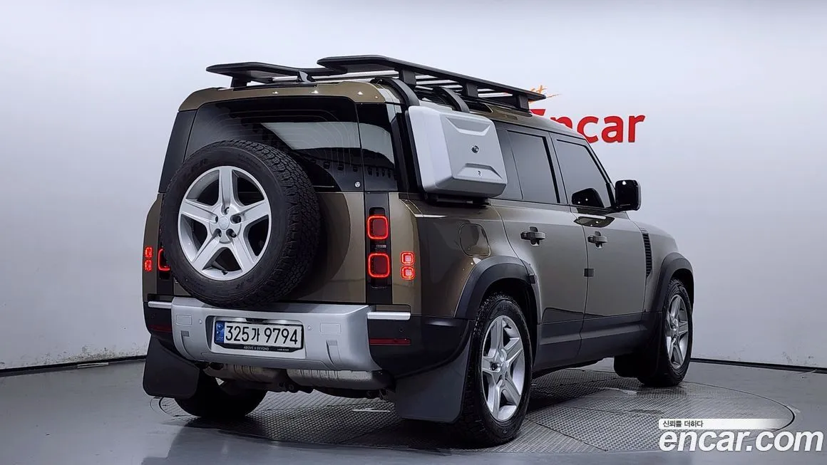 Land Rover Defender 2024 из KR, фото 2