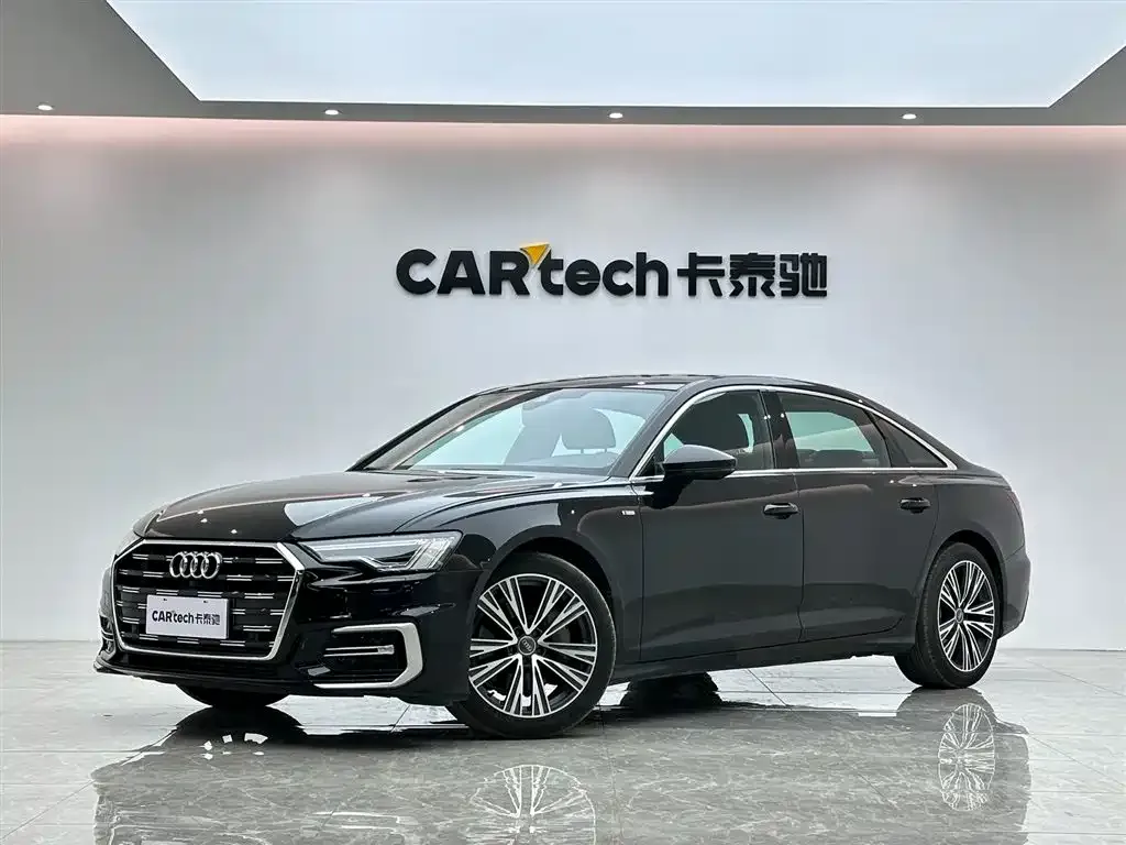 Audi A6L — фото 1