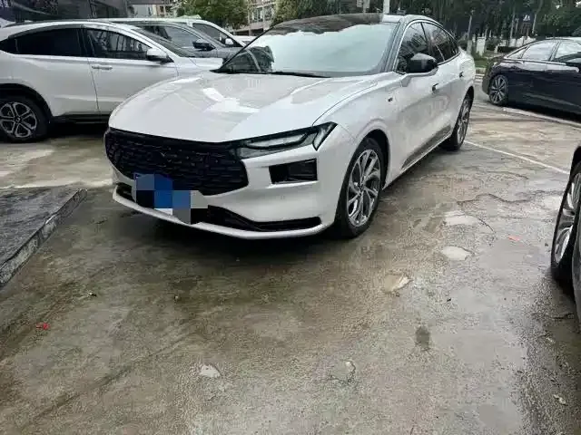 Ford Mondeo 2023 из CN, фото 1